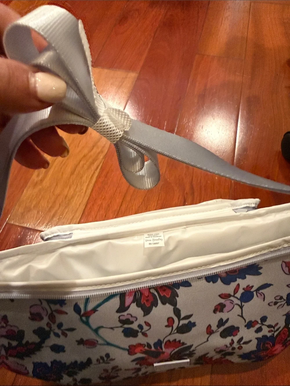Vera Bradley Light Gray Floral lunch bag  Crossbody with Pink & Navy Accents